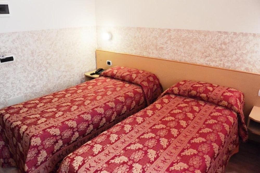 Hotel Nettuno Milano Eksteriør bilde